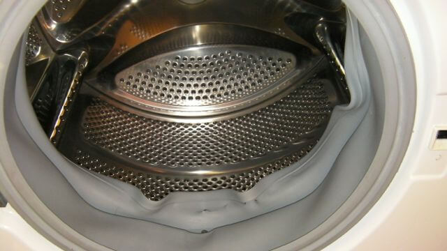 изношенная манжета люка стиральной машины