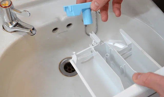 Чистка дозатора для порошка Чистка дозатора для порошка